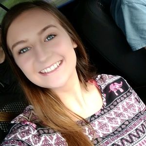 Meet your Posher, Jessica